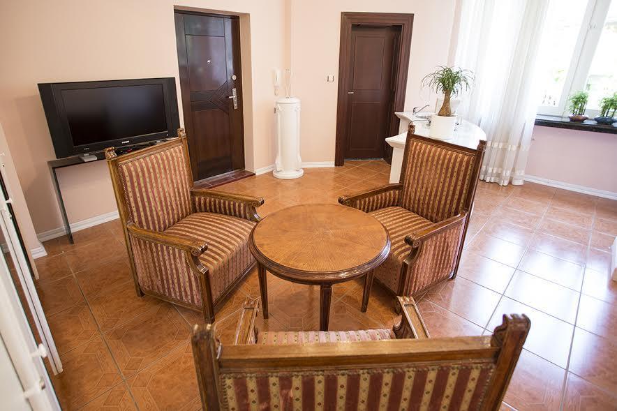 Luna Apartment Novi Sad Dış mekan fotoğraf